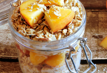 Peach Cobbler Oats